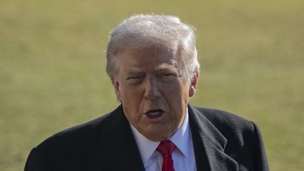 Le président des Etats-Unis, Donald Trump, le 13 janvier 2026 à Washington. (CELAL GUNES / ANADOLU / AFP)
